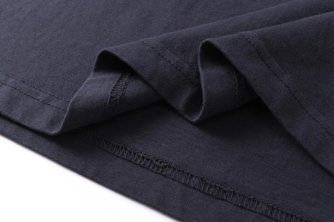 【 . Quality】BALENCI*GA/ .2024New Arrival.Classic LOGO T . . Authentic ， ！ ZP . 260 ， . ， ，。 。Classic ， ， ， 。 . ， ， ， OS . Same Style ：BL 223209 ：Dark Blue ，White Size：XS L